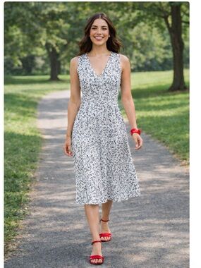 Vince Camuto Midsummer Medley Black White Floral Midi Sleeveless Dress S NEW NWT